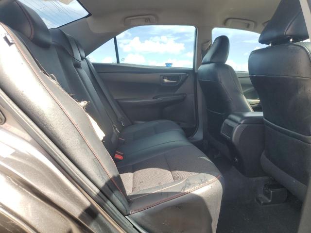 4T1BF1FK9HU691986 - 2017 TOYOTA CAMRY LE GRAY photo 10