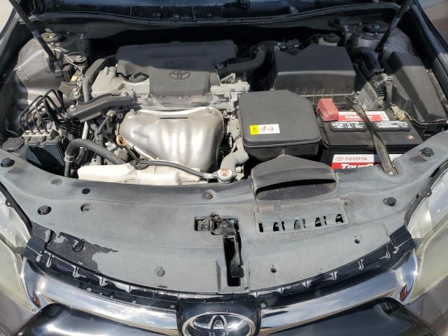 4T1BF1FK9HU691986 - 2017 TOYOTA CAMRY LE GRAY photo 11