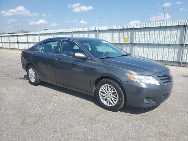 4T4BF3EK0BR135432 - 2011 TOYOTA CAMRY BASE GRAY photo 4