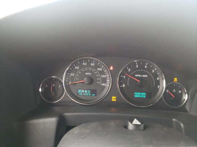 1J8HG48K17C578816 - 2007 JEEP COMMANDER 银色 照片 9