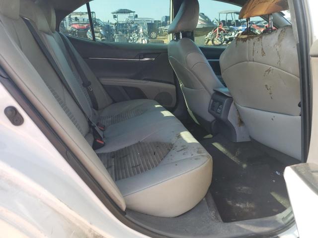 4T1B11HK2KU855422 - 2019 TOYOTA CAMRY L WHITE photo 10