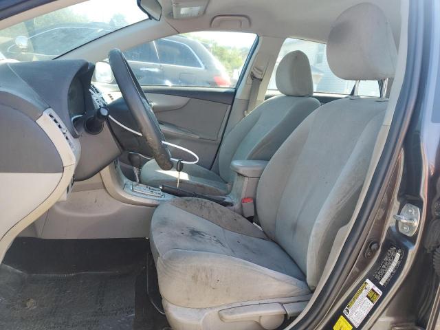 2T1BU4EE0DC943591 - 2013 TOYOTA COROLLA BASE ნაცრისფერი ფოტო 7