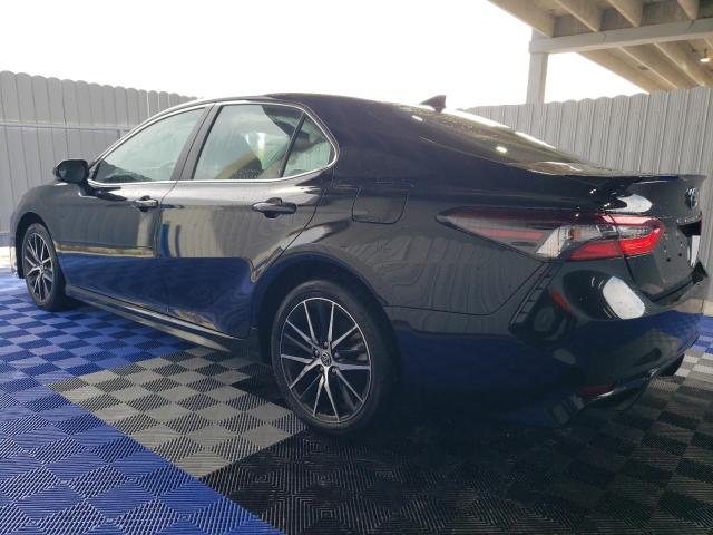 4T1G11AK8RU890458 - 2024 TOYOTA CAMRY SE NIGHT SHADE BLACK photo 2