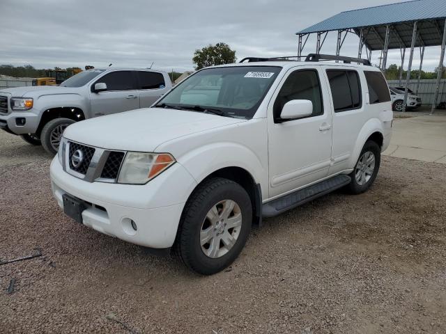 5N1AR18W55C718377 - 2005 NISSAN PATHFINDER LE WHITE photo 1