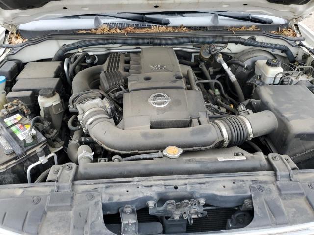 5N1AR18W55C718377 - 2005 NISSAN PATHFINDER LE WHITE photo 11