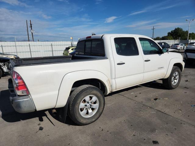 5TFLU4EN0FX146203 - 2015 TOYOTA TACOMA DOUBLE CAB 白色 照片 3