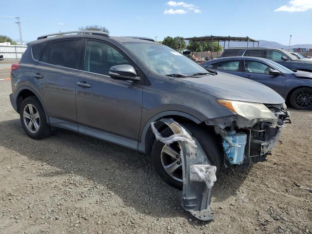 2T3RFREV6FW332804 - 2015 TOYOTA RAV4 XLE GRAY photo 4