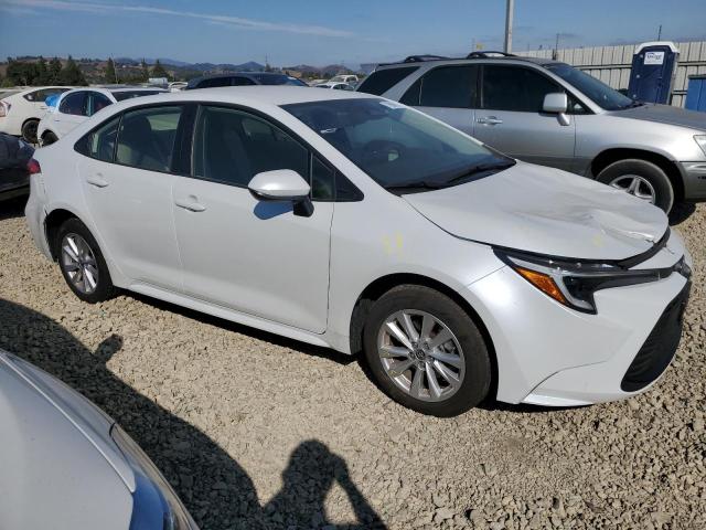 JTDBCMFEXR3045744 - 2024 TOYOTA COROLLA LE Biały zdjęcie 4