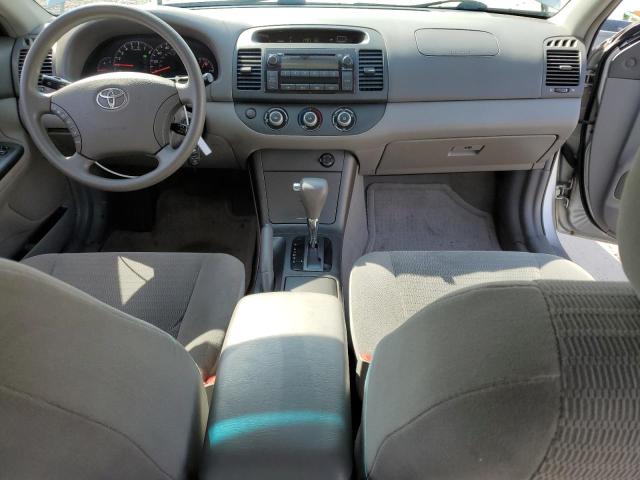 4T1BE32K25U505544 - 2005 TOYOTA CAMRY LE SILVER photo 8