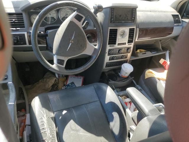 2A4RR5D15AR253670 - 2010 CHRYSLER TOWN & COU TOURING 黑色 照片 8