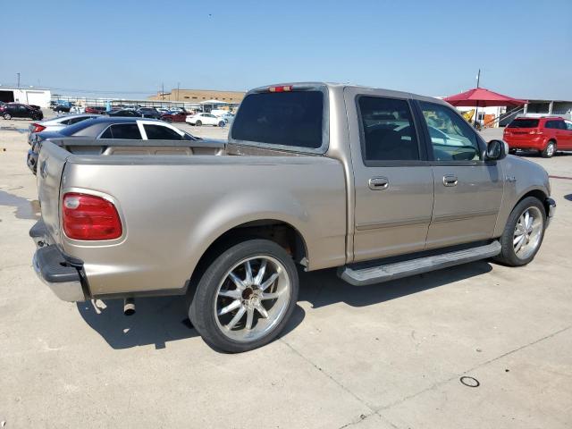 1FTRW07671KB98341 - 2001 FORD F150 SUPERCREW BEIGE photo 3