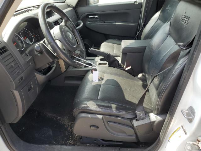 1C4PJLAK7CW179930 - 2012 JEEP LIBERTY SPORT 白色 照片 7