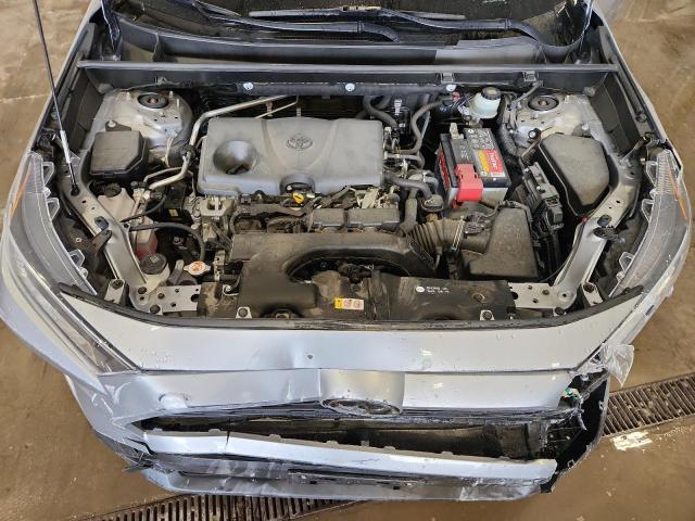 JTMP1RFV6KD512313 - 2019 TOYOTA RAV4 XLE SILVER photo 12
