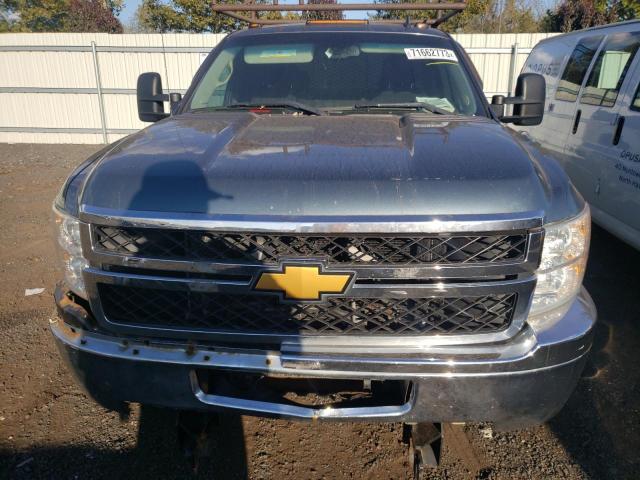 1GC2KXCG9DZ385693 - 2013 CHEVROLET SILVERADO K2500 HEAVY DUTY LT BLUE photo 5