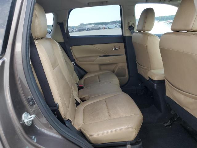 JA4AZ3A32JZ066559 - 2018 MITSUBISHI OUTLANDER SE BROWN photo 11