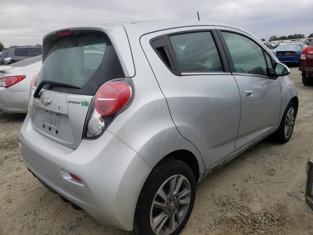 KL8CL6S07GC649820 - 2016 CHEVROLET SPARK EV 2LT SILVER photo 3