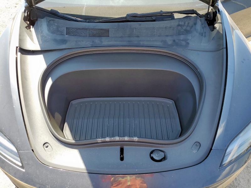 5YJ3E1EA5SF983929 - 2025 TESLA MODEL 3 გრაფიტი ფოტო 11