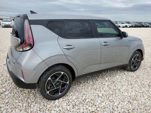 KNDJ33AU1R7897185 - 2024 KIA SOUL EX SILVER photo 3