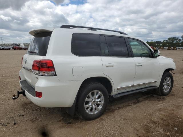 JTMCY7AJ8H4052552 - 2017 TOYOTA LAND CRUIS WHITE photo 3