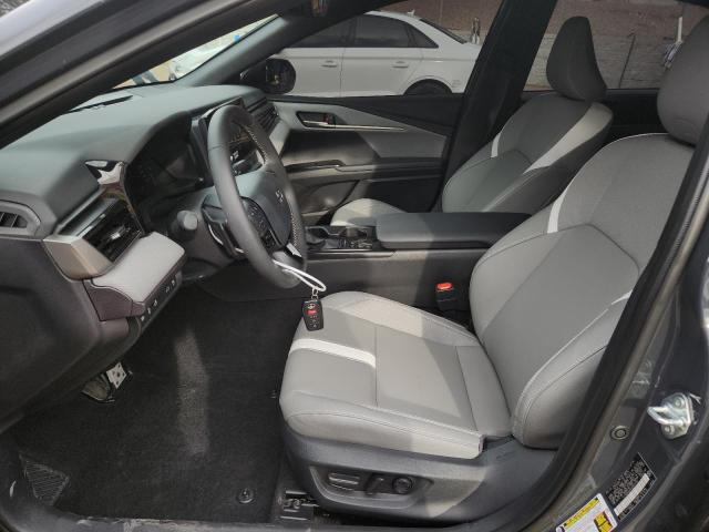 4T1DAACKXSU627703 - 2025 TOYOTA CAMRY XSE Grau Foto 7