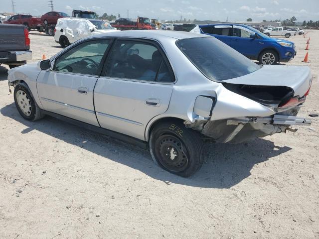 1HGCG56401A024148 - 2001 HONDA ACCORD LX SILVER photo 2