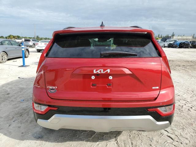 KNDCT3LE3P5106601 - 2023 KIA NIRO SX RED photo 6