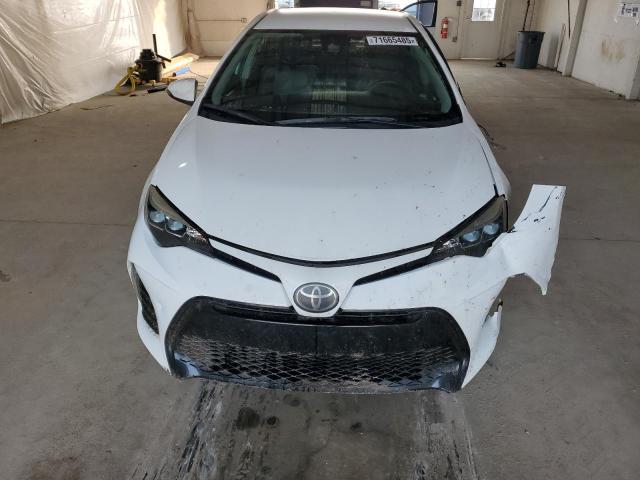 2T1BURHE9JC013211 - 2018 TOYOTA COROLLA L 白色 照片 5