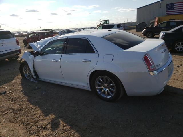 2C3CA6CT4BH585381 - 2011 CHRYSLER 300C WHITE photo 2