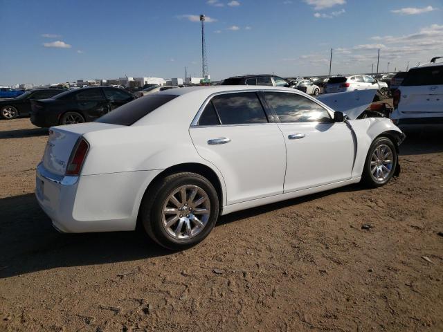 2C3CA6CT4BH585381 - 2011 CHRYSLER 300C WHITE photo 3