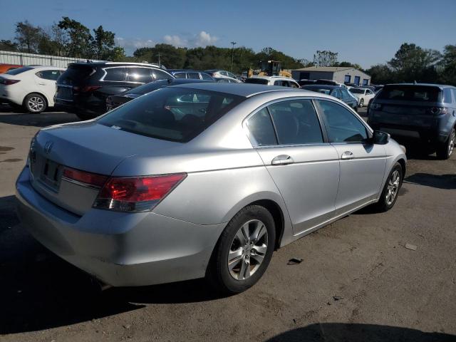 1HGCP2F45BA072387 - 2011 HONDA ACCORD LXP 银色 照片 3