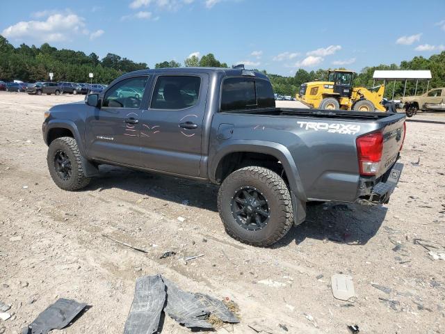 5TFCZ5AN3HX102275 - 2017 TOYOTA TACOMA DOUBLE CAB 灰色 照片 2