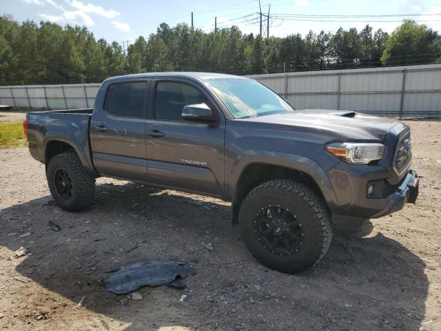 5TFCZ5AN3HX102275 - 2017 TOYOTA TACOMA DOUBLE CAB 灰色 照片 4