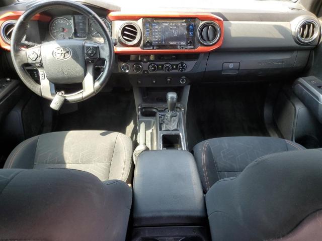 5TFCZ5AN3HX102275 - 2017 TOYOTA TACOMA DOUBLE CAB 灰色 照片 8