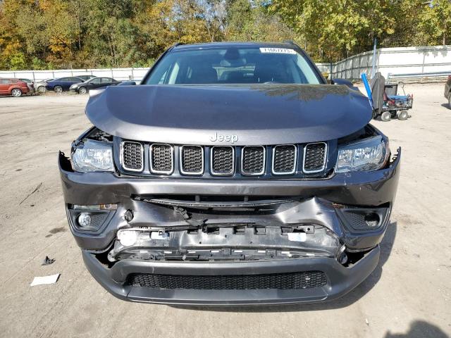 3C4NJDBB0LT256235 - 2020 JEEP COMPASS LATITUDE GRAY photo 5