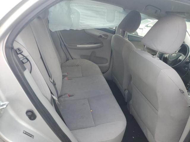 JTDBU4EE4B9159353 - 2011 TOYOTA COROLLA BASE Argent photo 10