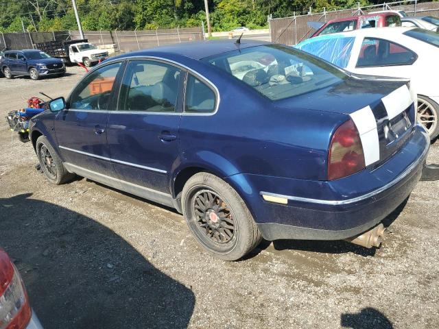 WVWPD63B12P438135 - 2002 VOLKSWAGEN PASSAT GLS BLUE photo 2