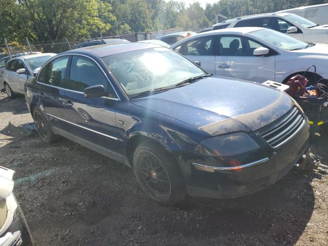 WVWPD63B12P438135 - 2002 VOLKSWAGEN PASSAT GLS BLUE photo 4