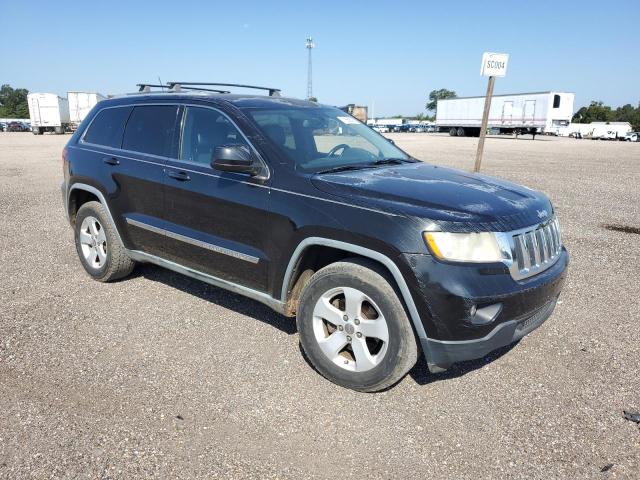 1J4RR4GT0BC548855 - 2011 JEEP GRAND CHEROKEE LAREDO BLACK photo 4