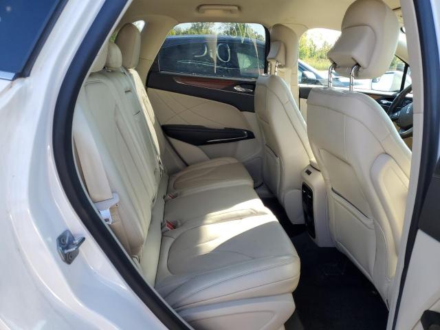 5LMCJ2C98KUL13317 - 2019 LINCOLN MKC SELECT Белый фото 11