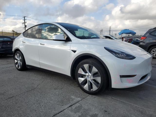 5YJYGDEEXMF161036 - 2021 TESLA MODEL Y WHITE photo 4