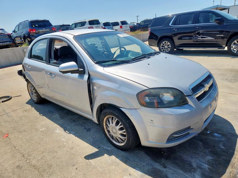 KL1TD566X8B053712 - 2008 CHEVROLET AVEO BASE Srebrny zdjęcie 4