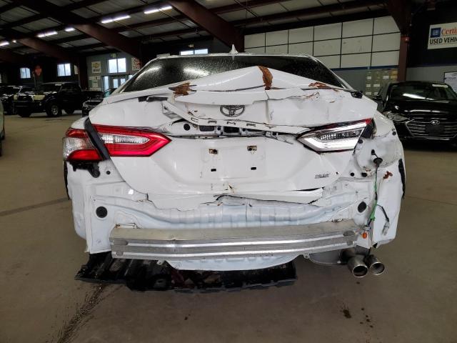 4T1B11HK8KU697488 - 2019 TOYOTA CAMRY L WHITE photo 6