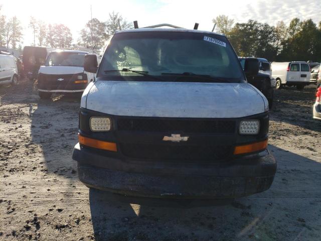 1GCGG29V161210033 - 2006 CHEVROLET EXPRESS G2 WHITE photo 5