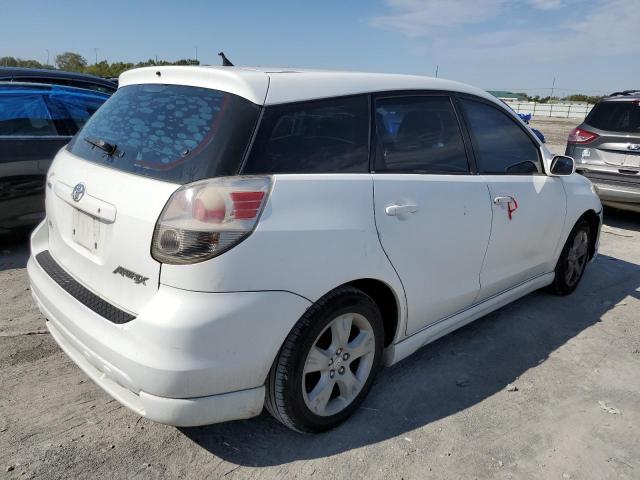 2T1KR32E15C380956 - 2005 TOYOTA COROLLA MA XR WHITE photo 3
