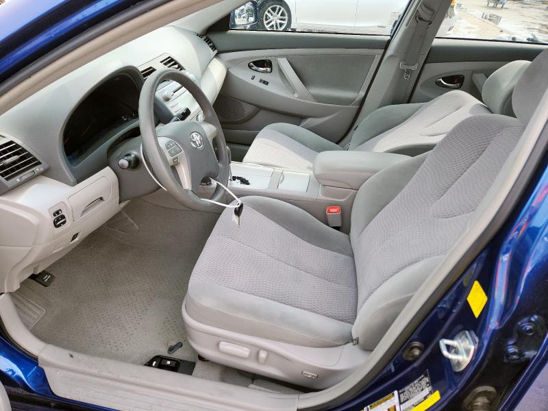 4T1BF3EK8BU692924 - 2011 TOYOTA CAMRY BASE 蓝色 照片 7