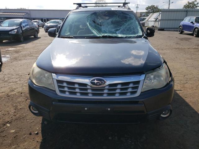 JF2SHADC7CH431244 - 2012 SUBARU FORESTER 2.5X PREMIUM CHARCOAL photo 5