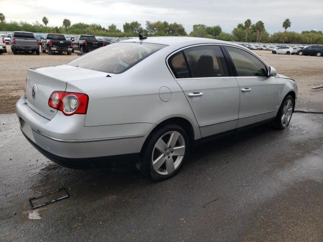 WVWJK73CX9P056335 - 2009 VOLKSWAGEN PASSAT TURBO SILVER photo 3