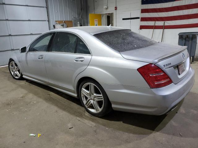 WDDNG9EB0CA469545 - 2012 MERCEDES-BENZ S 550 4MATIC SILVER photo 2