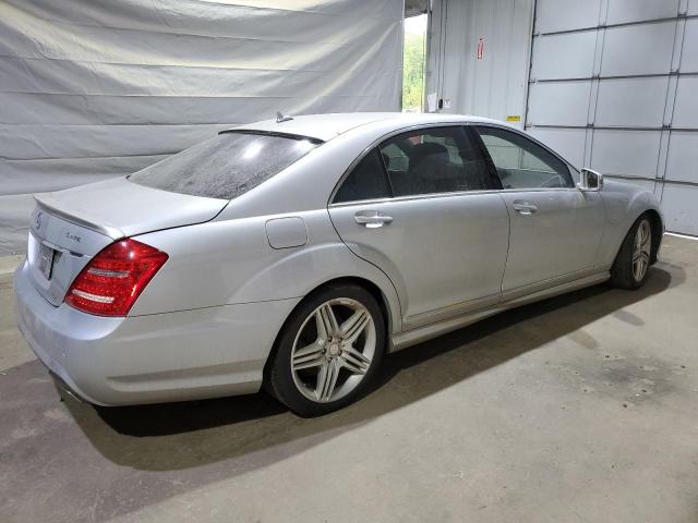 WDDNG9EB0CA469545 - 2012 MERCEDES-BENZ S 550 4MATIC SILVER photo 3