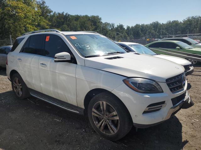 4JGDA5HB2FA566841 - 2015 MERCEDES-BENZ ML 350 4MATIC WHITE photo 4